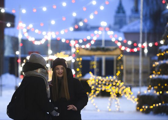 Russia New Year Preparations