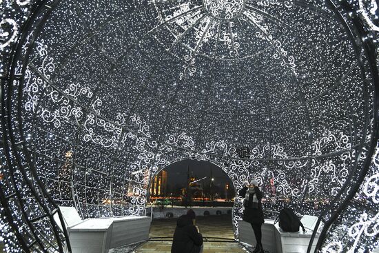 Russia New Year Preparations