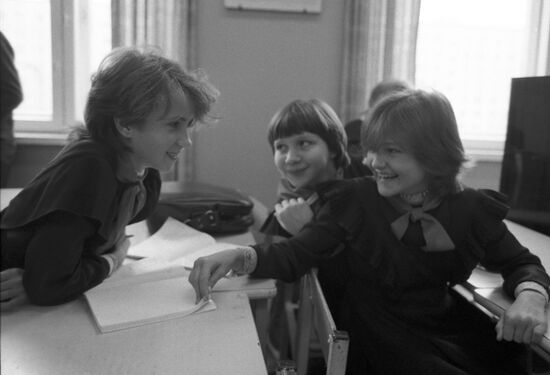The Petushkov family with many children
