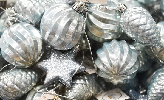 Russia New Year Preparations