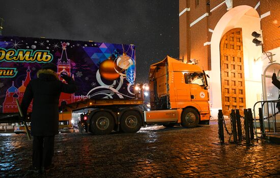 Russia New Year Preparations