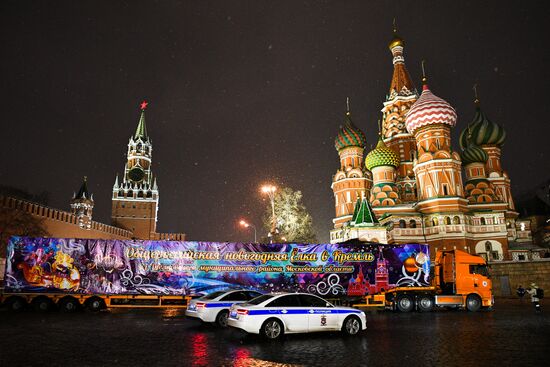 Russia New Year Preparations