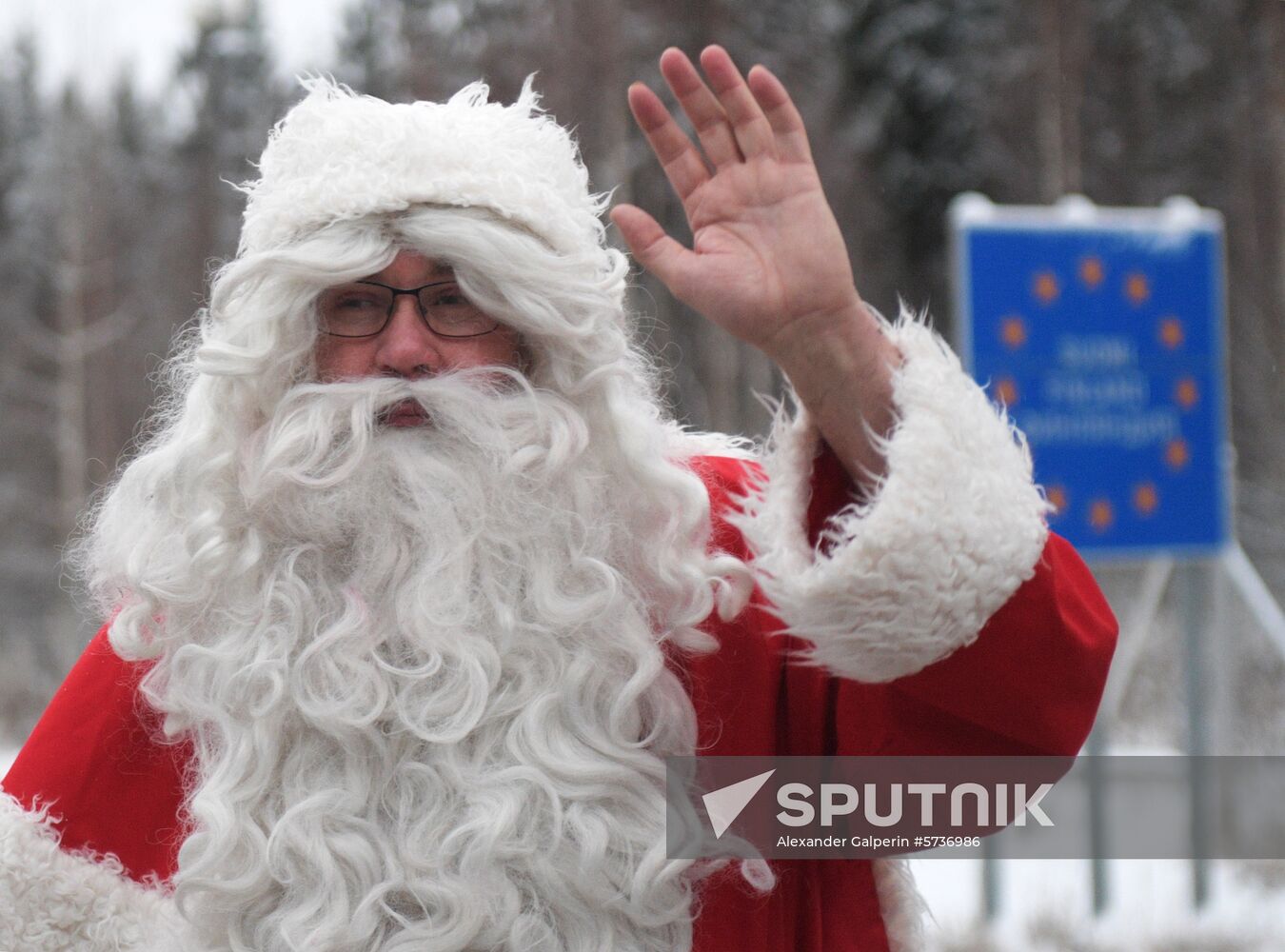 Russia New Year Preparations