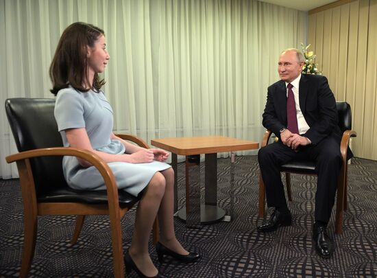 President Vladimir Putin gives interview to Regina Parpiyeva following his news conference