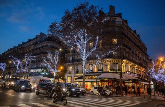 France Christmas Preparations