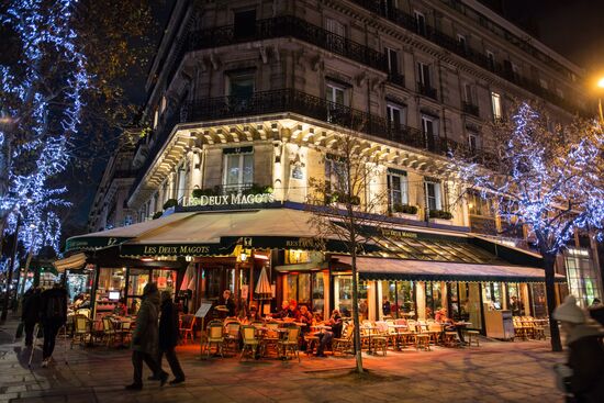 France Christmas Preparations