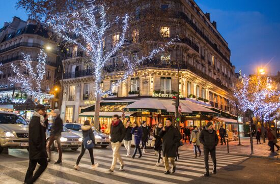 France Christmas Preparations