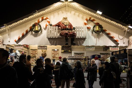 France Christmas Preparations