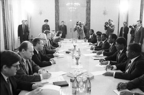 Parliamentary delegation of Mozambique on visit to USSR
