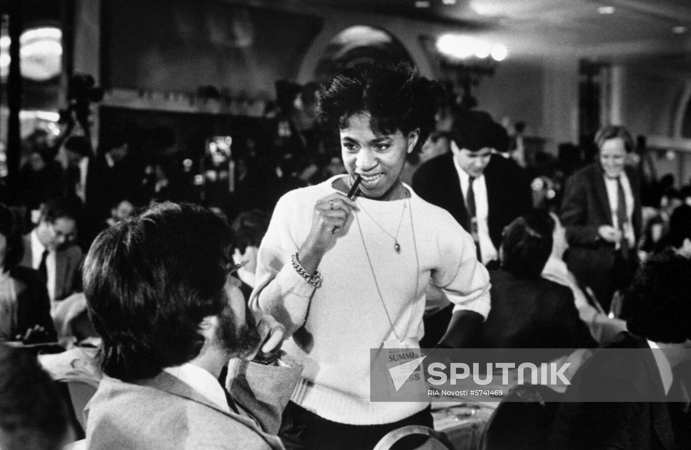 Russian journalist Yelena Khanga