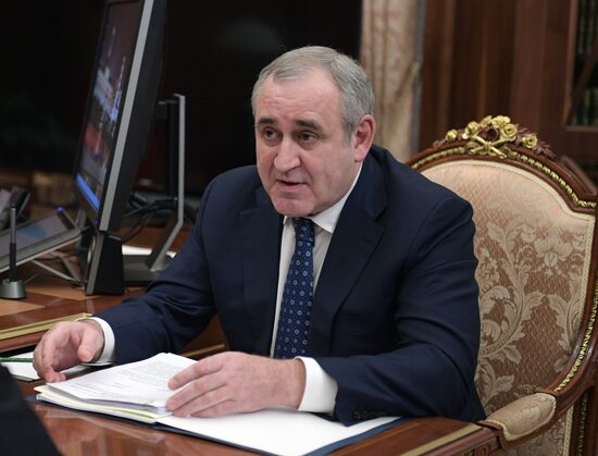 President Putin meets with leaders of State Duma party factions