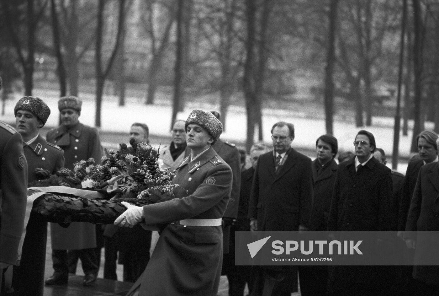 Delegation of the Federal Republic of Germany visits USSR