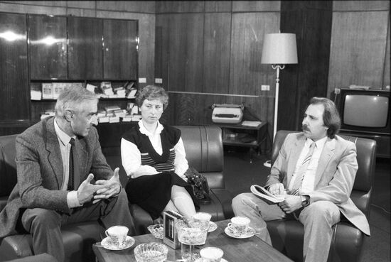 Roundtable meeting "International terrorism: what stands behind it?"