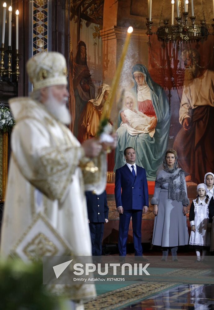 Prime Minister Medvedev attends Christmas service at Christ the Savior Cathedral