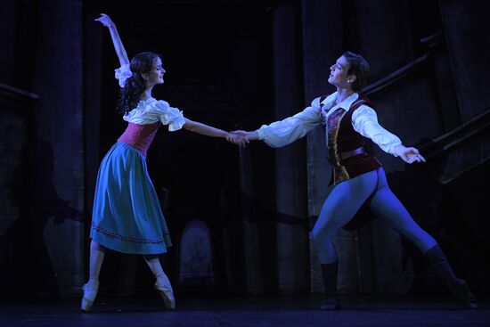 Russia Estonia Ballet