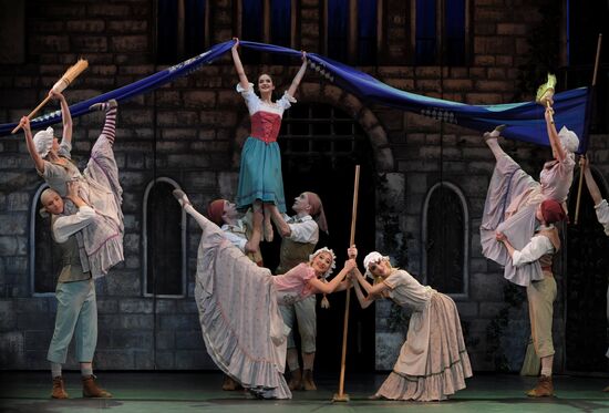 Russia Estonia Ballet