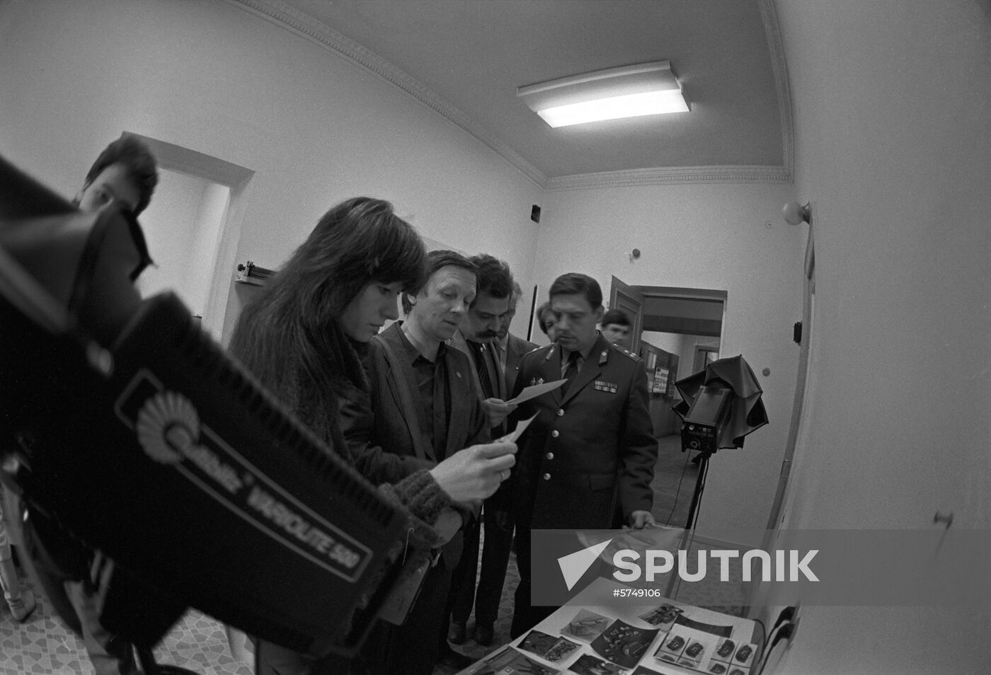 Journalists at Moscow Main Internal Affairs Directorate
