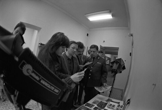 Journalists at Moscow Main Internal Affairs Directorate