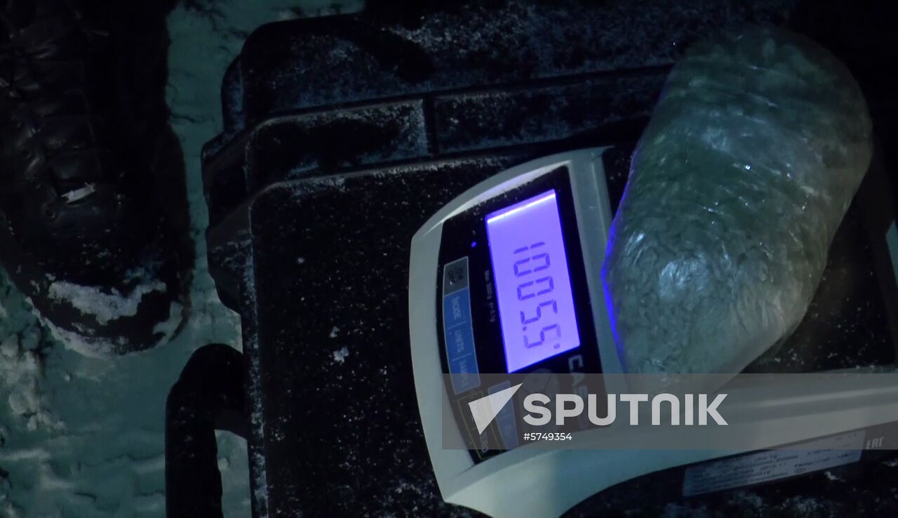 Russia Drug Dealers Detained