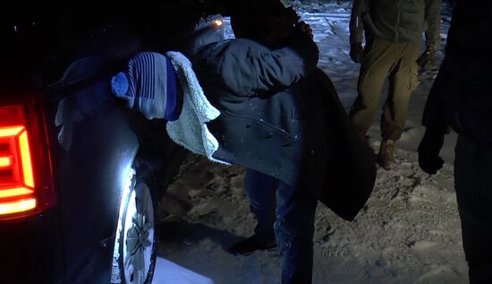 Russia Drug Dealers Detained