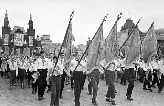Young pioneers parade on Red Square