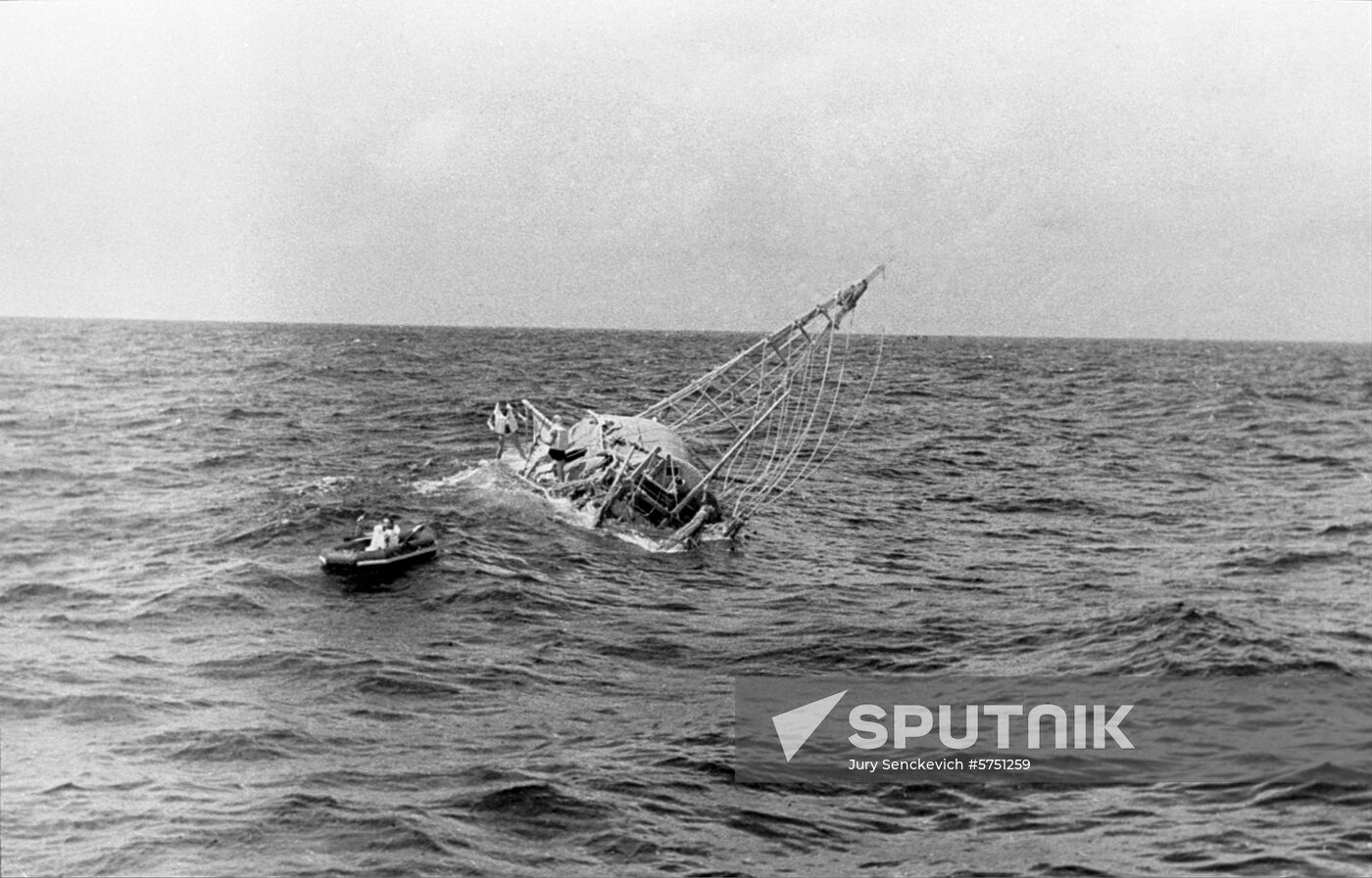 Thor Heyerdahl's expedition on papyrus boat Ra II
