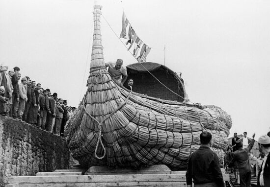 Thor Heyerdahl's expedition on papyrus boat Ra II