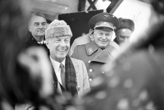 Deutsche Bank head F. Wilhelm Christians and cosmonaut G. Titov at Baikonur