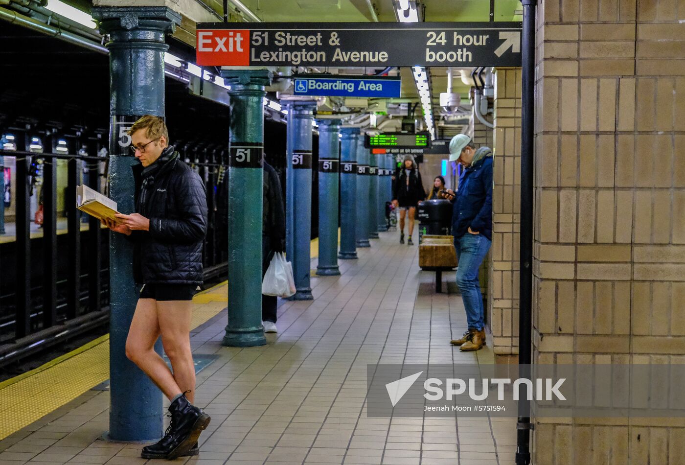 US No Pants Subway Ride