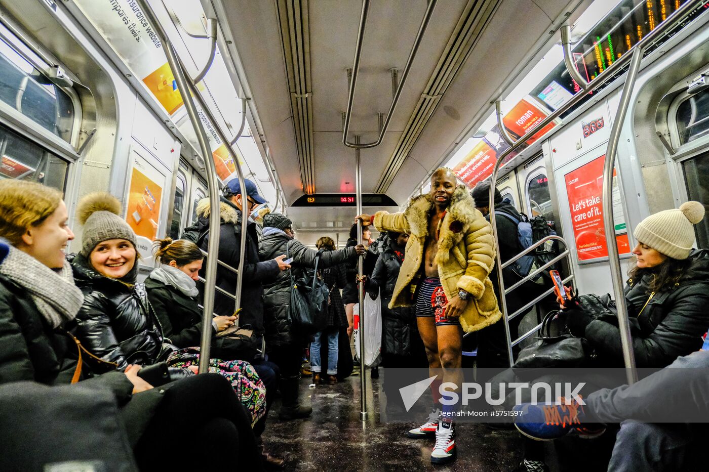 US No Pants Subway Ride