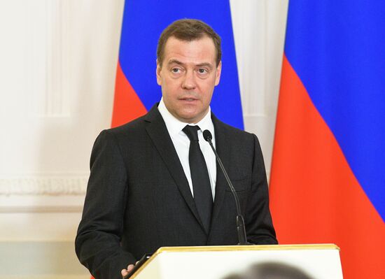 Prime Minister Dmitry Medvedev presents 2018 Russian Government mass media awards