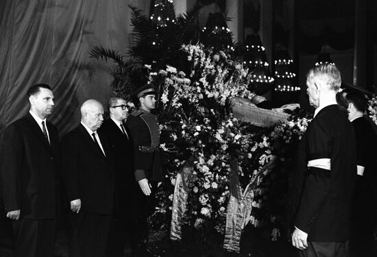 Elizabeth Gurley Flynn lies in state