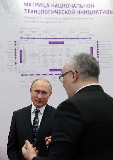President Vladimir Putin chairs meeting of Agency for Strategic Initiatives Supervisory Board
