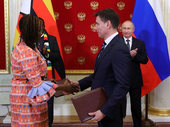 President Vladimir Putin meets with President of Zimbabwe Emmerson Mnangagwa