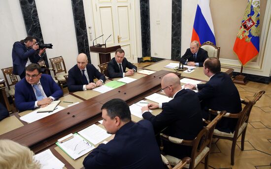 President Vladimir Putin holds meeting with Government members