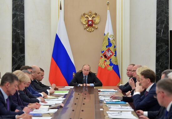 President Vladimir Putin holds meeting with Government members