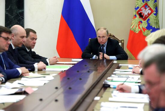 President Vladimir Putin holds meeting with Government members