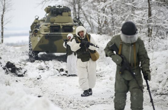Russia Engineering Corps Drills