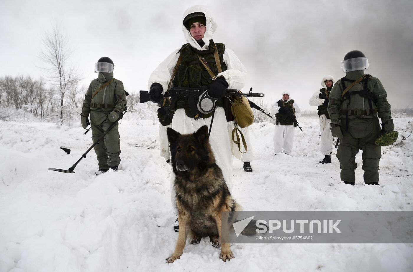 Russia Engineering Corps Drills