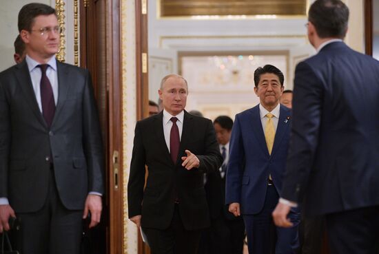 President Vladimir Putin meets with Prime Minister of Japan Shinzo Abe