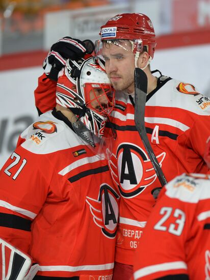 Russia Ice Hockey Avtomobilist -Traktor