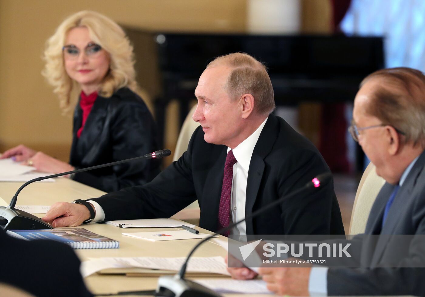 President Vladimir Putin holds meeting of Lomonosov Moscow State University Board of Trustees
