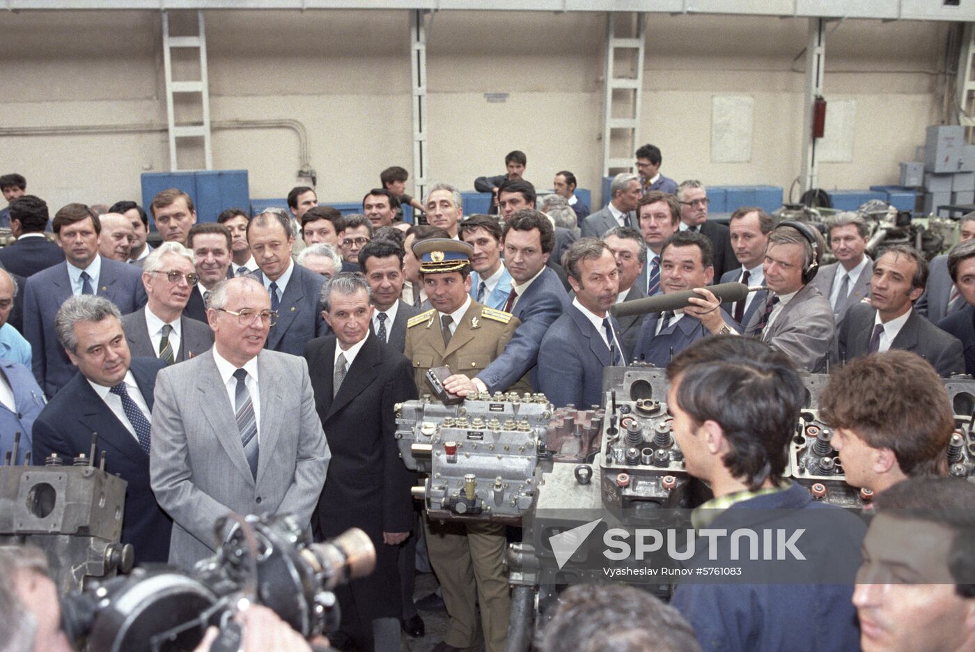 Mikhail Gorbachev visits Romania