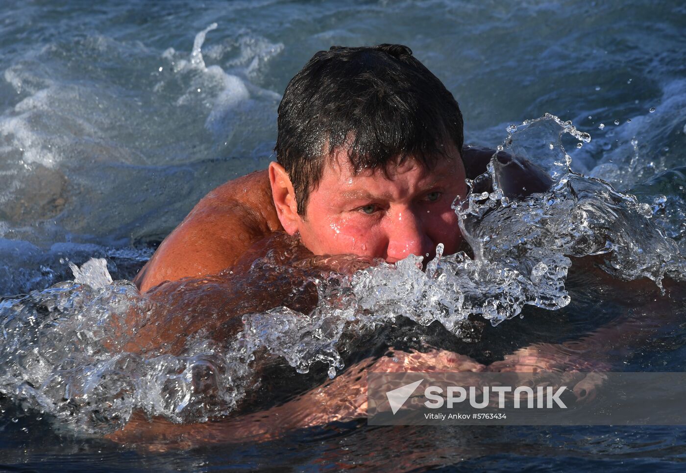 Russia Winter Swimming