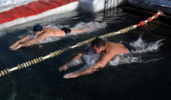 Russia Winter Swimming