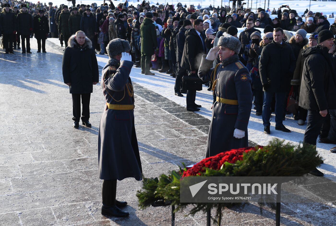 President Putin attends events marking 75th anniversary of breaking Nazi siege of Leningrad