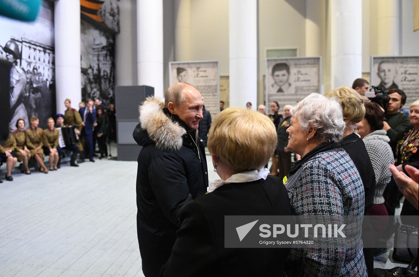 President Putin attends events marking 75th anniversary of breaking Nazi siege of Leningrad