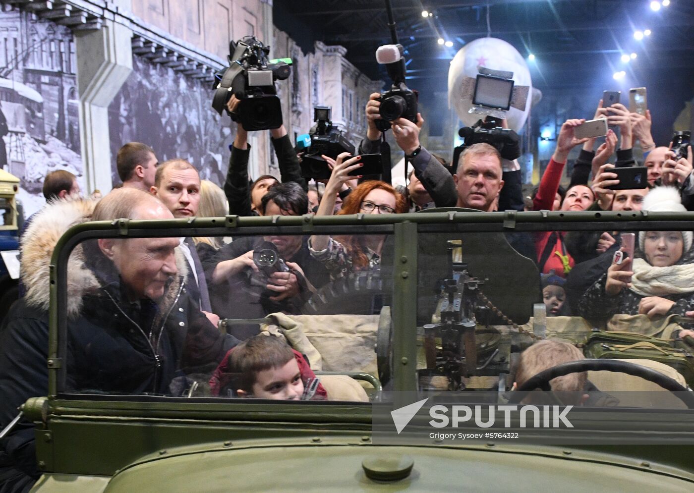 Russia End of Leningrad Siege Anniversary