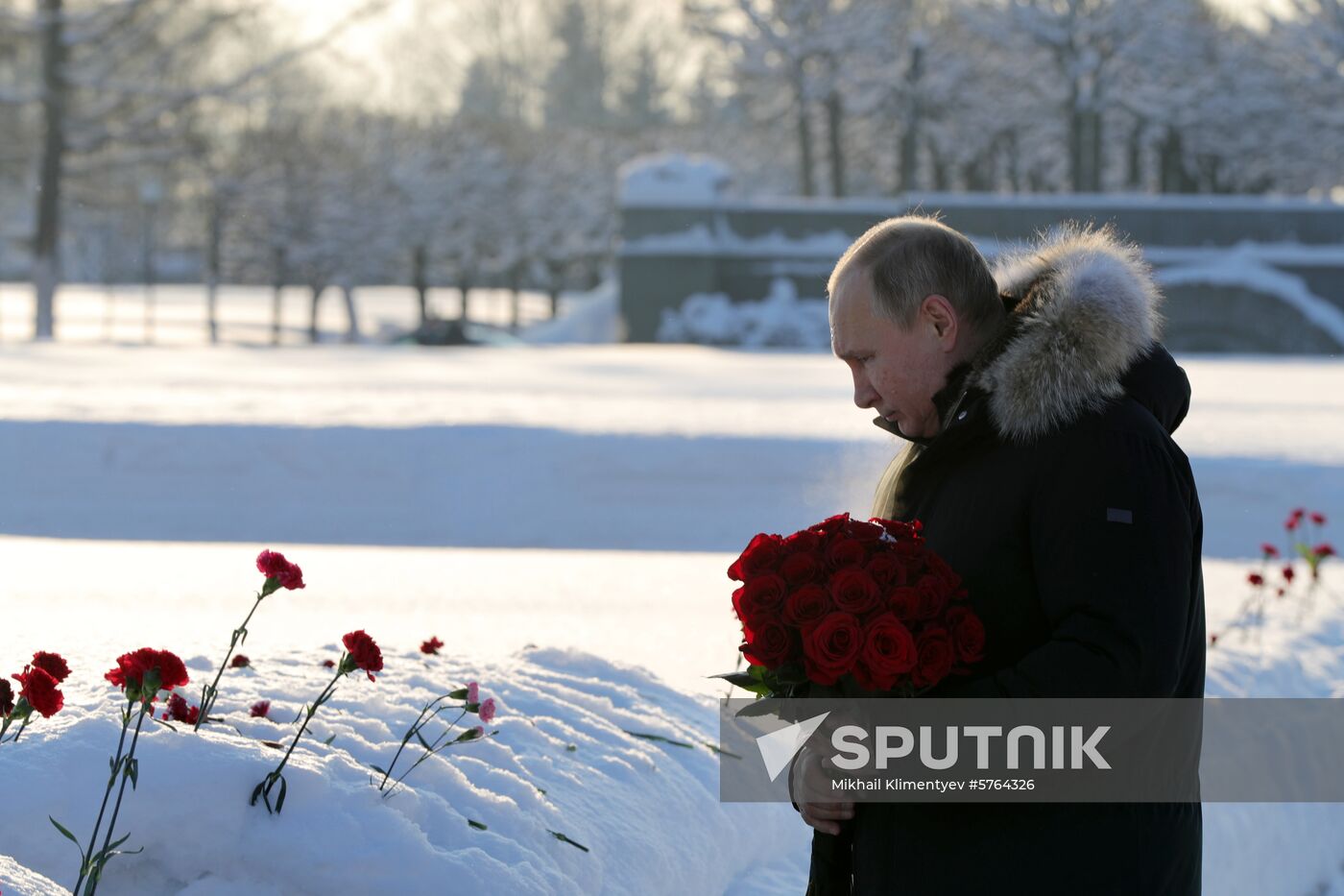 President Putin attends events marking 75th anniversary of breaking Nazi siege of Leningrad