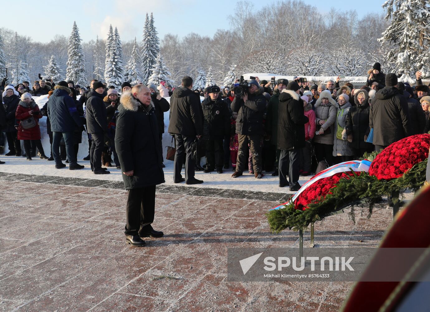 President Putin attends events marking 75th anniversary of breaking Nazi siege of Leningrad
